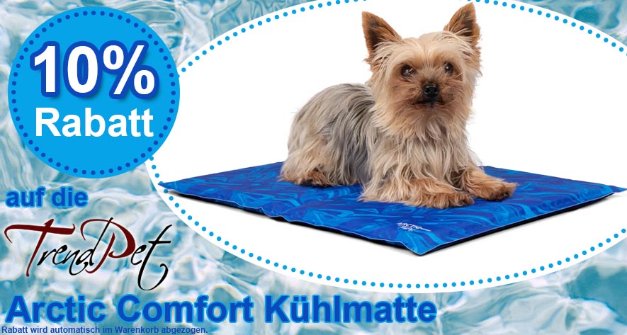 10% Rabatt TrendPet Arctic Comfort Kühlmatte. Hellbrauner kleiner Hund liegt auf blauer Kühlmatte.